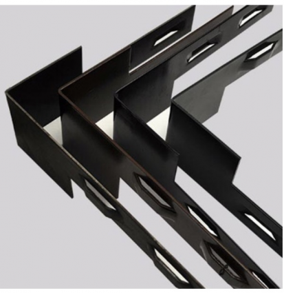 Steel Edging Corner Piece Black for 16'