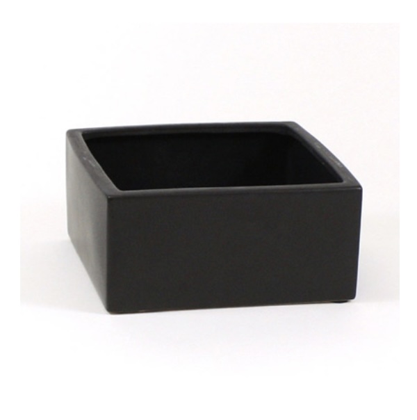 Low Square Planter � Black