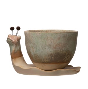 NATURE INSPIRED CERAMIC POTS