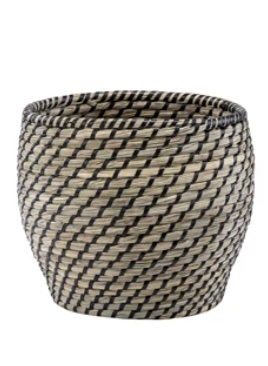 Black Zig Zag Tree Cover 9"