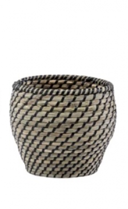 Black Zig Zag Tree Cover 4"