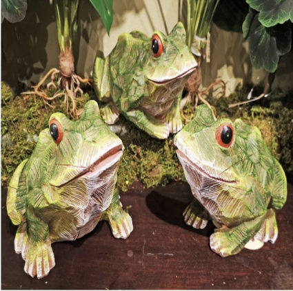 Frog Sitting Green 9" 