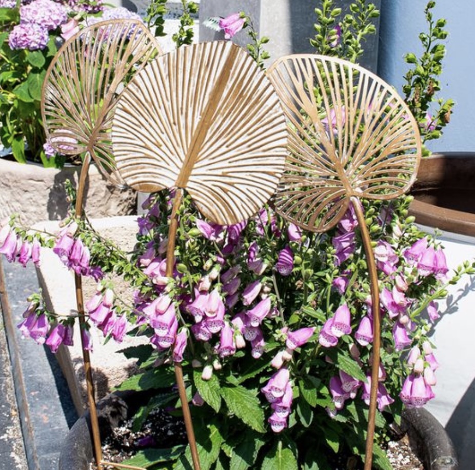 Gold Leaf Stakes (Sold Separately) 28"