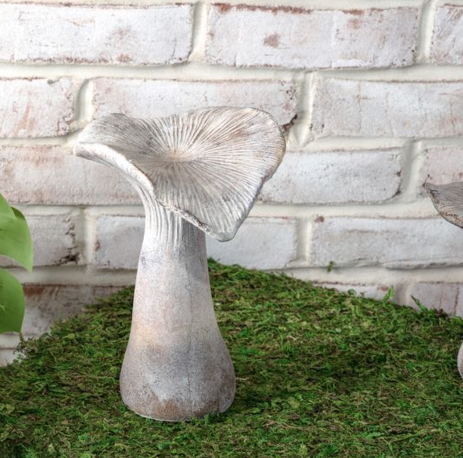 Cement Garden Mushroom 9"