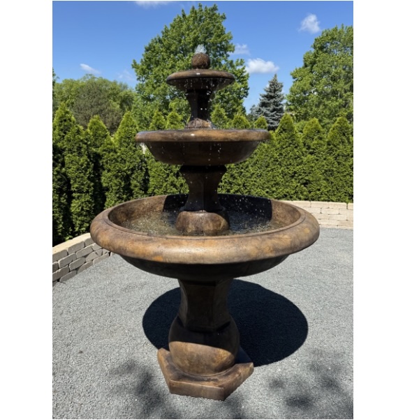 Grande Barrington Fountain&nbsp;&nbsp;