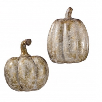 Aged Pumpkin 8-9" (sold separately)