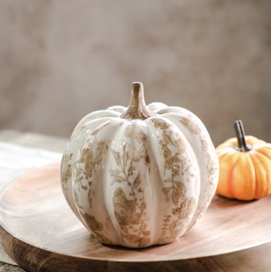 Beige Heirloom Pumpkin 7"
