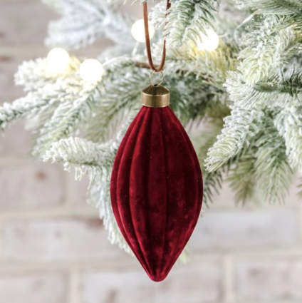 Red Velvet Oval Ornament 5"