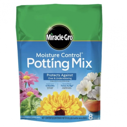 Miracle-Gro&reg; Moisture Control&reg; Potting Mix 8Qt
