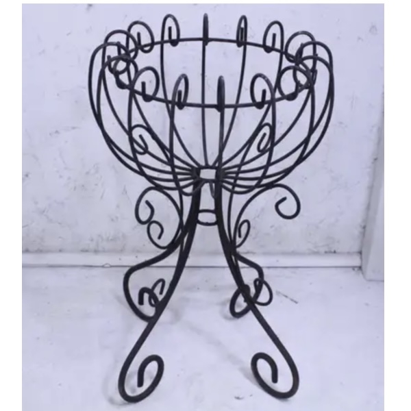 Fancy Wrought Iron Penny Plant Stand 21"