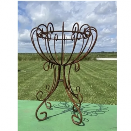 Fancy Green Wrought Iron Penny Plant Stand 21"