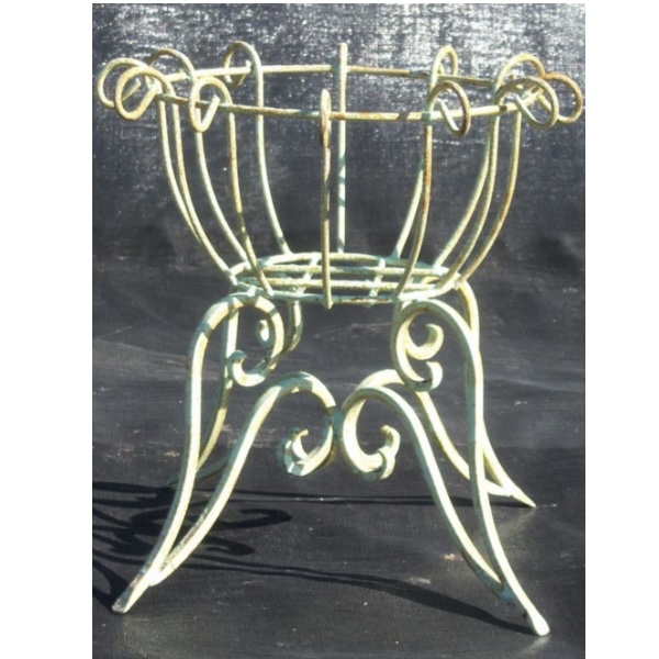 Heavy Wrought Iron Short Planter Stand 18"