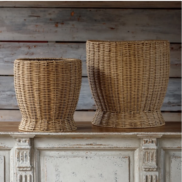 WOVEN BASKETS