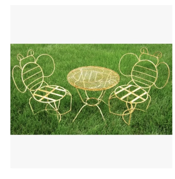 KID'S OUTDOOR FURNITURE
