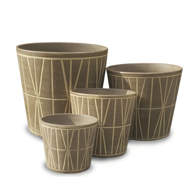 Cosmopolitan Cone Pot 6"