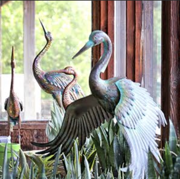 GARDEN DECOR