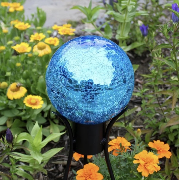 GAZING GLOBES