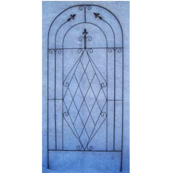 Triple Finial Trellis 33" x 75"