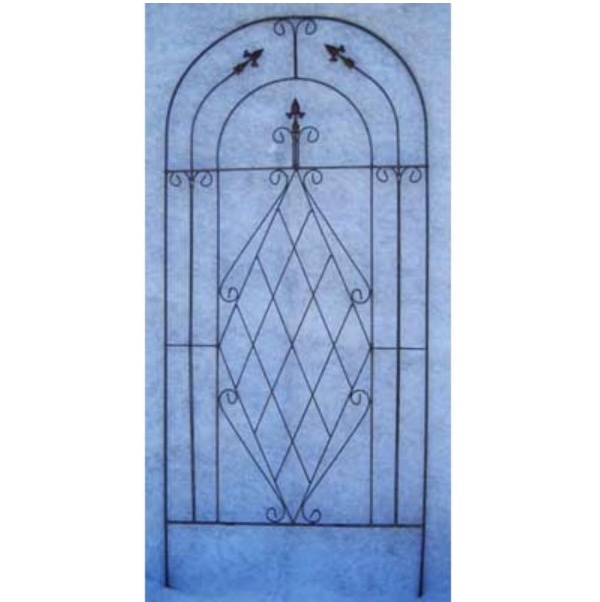 Antique Yellow Triple Finial Trellis 33" x 75"