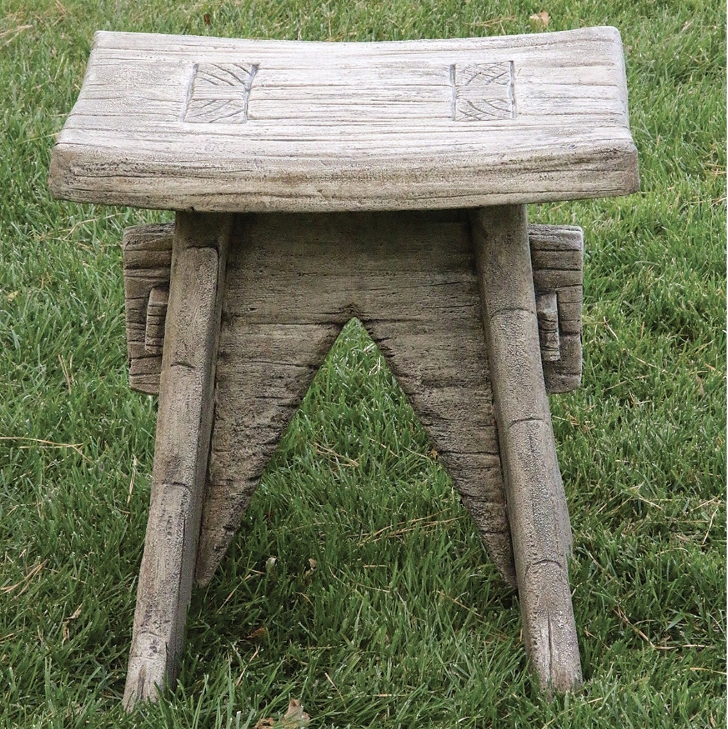 One-Piece Rustic Cement Seat 22"
