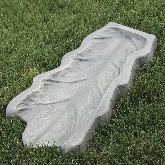 Leaf Cast Stone Splash Block 26"
