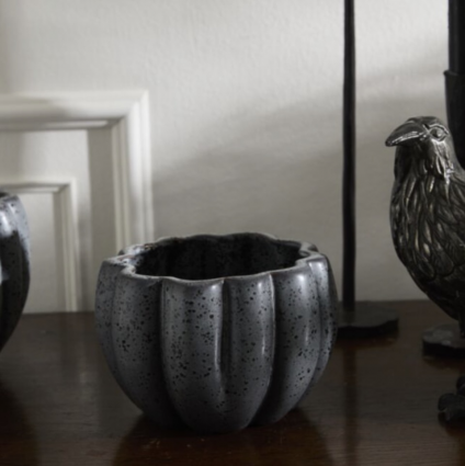 Black Spiced Pumpkin Pot 5.75"
