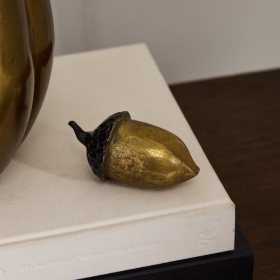 Gold Totem Acorn 4.75"