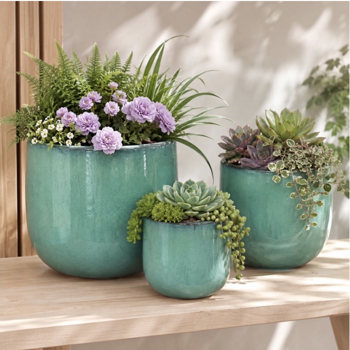 Grass Green Aries Pot 11.5"