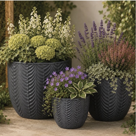 Matte Black Holt Pot 14.5"