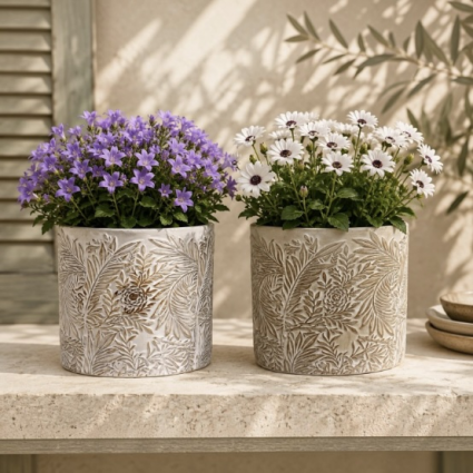 Maxine Planter with Drain Hole & Liner 7.1"