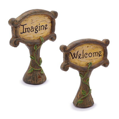 Mini Woodland Signs "Welcome" & "Imagine"