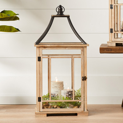 LANTERN, 31"H WOOD/METAL