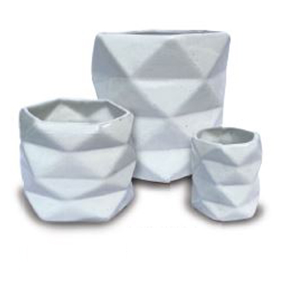 POT, TILTED TRIANGLE WHITE 6"W