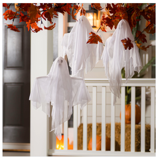 Hanging Ghosts with Different Expressions