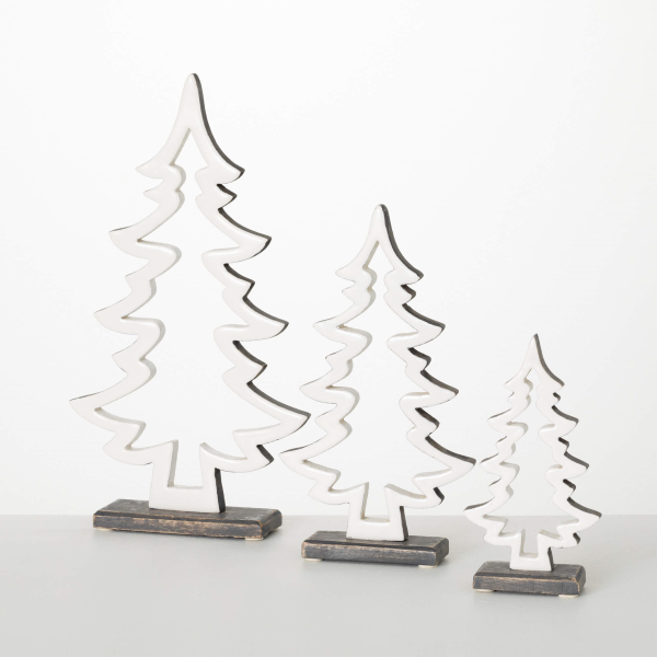 Wood Cutout Christmas Tree 17"H