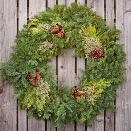 Mixed 24" Pine Wreath with Pine Cones