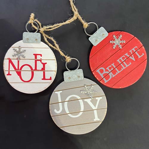 Noel Ornament 