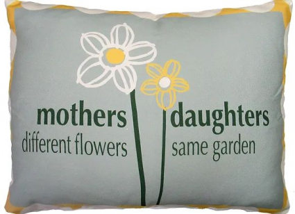 PILLOW, 19"X24" MOTHER/DAUGHTER