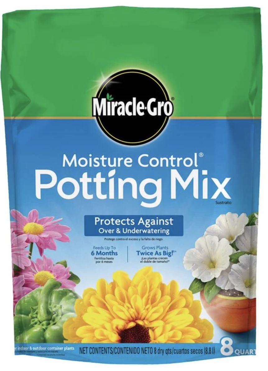 Miracle-Gro® Moisture Control® Potting Mix 8Qt