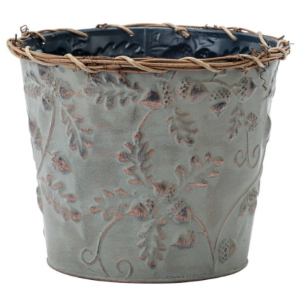Embossed Leaf & Acorn Pot Cover 6"