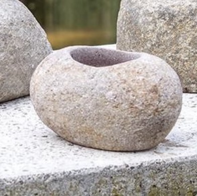 Small River Stone Succulent Pot
