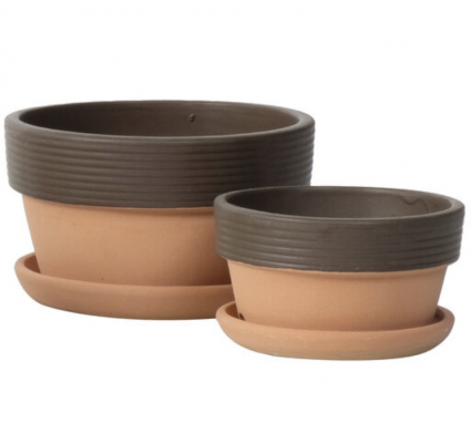 Low Bellefonte Brown Petits Pots w/attached saucer  6"X4"