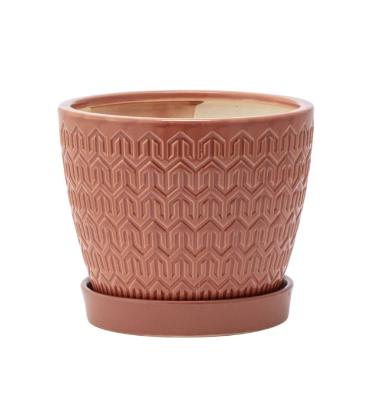 Small Rust Arrow Planter with Saucer 4.25"