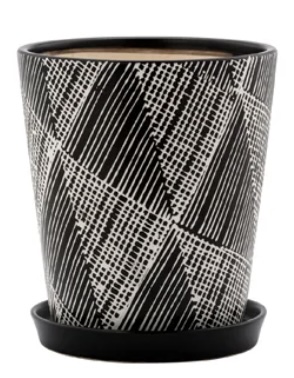 Diagonal Black Plaid Pot with Saucer 6.5"