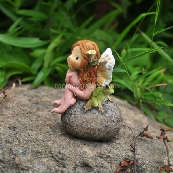 Little Fairy & Frog on Stone