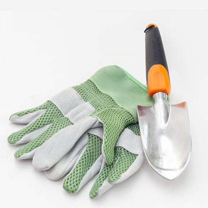 LAWN &amp; GARDEN HARDWARE