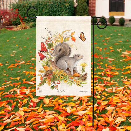 FLAG, FALL SQUIRREL