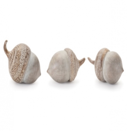 Assorted Resin Acorns 4"