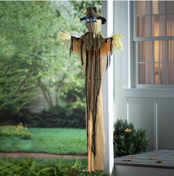 Spooky Scarecrow With Cold White Lights