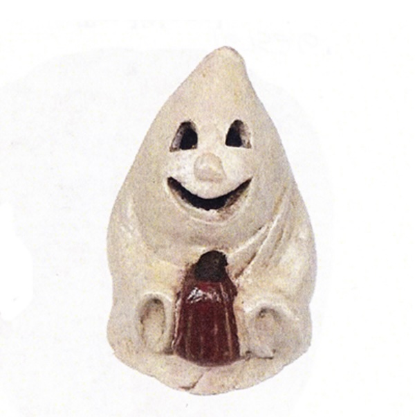 Ghost holding Pumpkin 